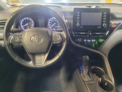 Used 2022 Toyota Camry SE image 22