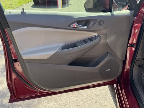 Used 2017 Chevrolet Cruze LT w/ Sun And Sound Package image 12