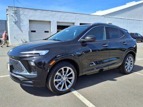 Used 2024 Buick Encore GX Avenir w/ Avenir Technology Package image 23
