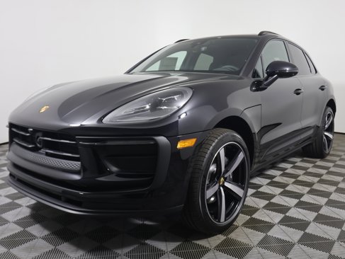 New 2024 Porsche Macan image 11