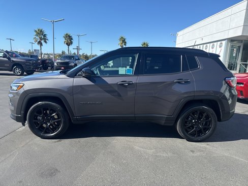 Certified 2024 Jeep Compass Latitude w/ Altitude Special Edition image 4