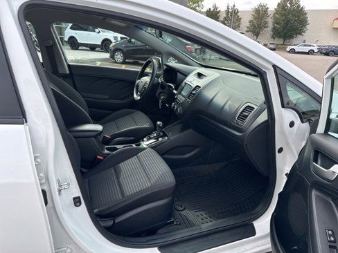 Used 2018 Kia Forte LX w/ LX Popular Package image 36