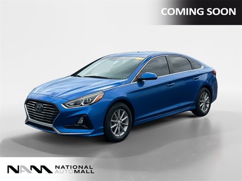 Used 2018 Hyundai Sonata SE image 1