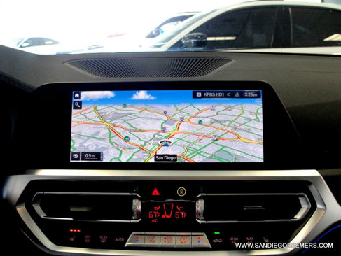 Used 2022 BMW 330i Sedan w/ M Sport Package image 37