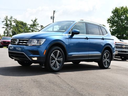 Used 2018 Volkswagen Tiguan SEL image 3