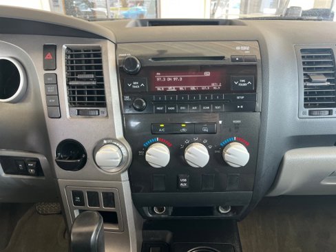 Used 2010 Toyota Tundra 2WD Double Cab image 19