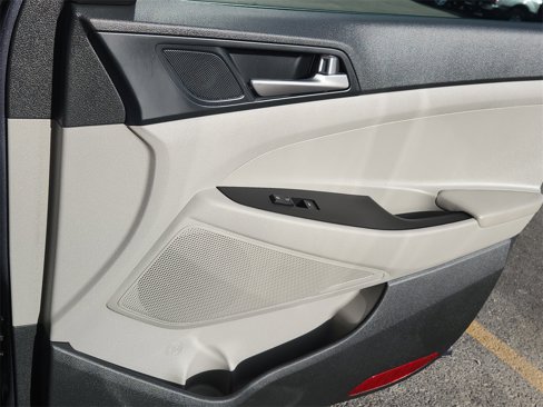 Used 2018 Hyundai Tucson SEL image 13