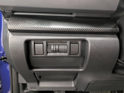 Used 2024 Subaru Crosstrek 2.0i Premium image 20