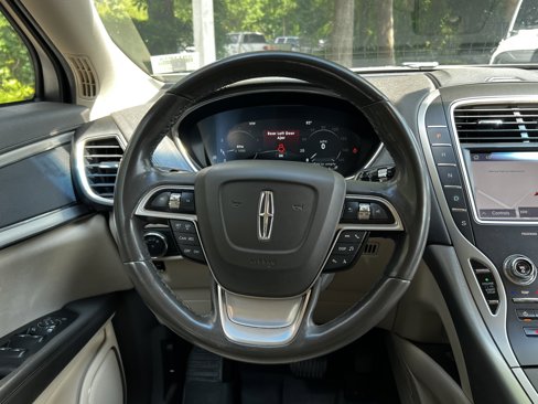 Used 2020 Lincoln Nautilus FWD w/ Equipment Group 101A image 34