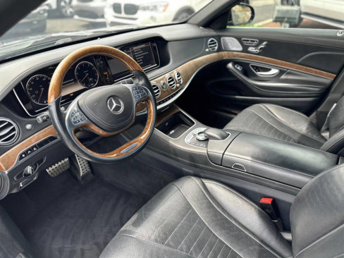 Used 2014 Mercedes-Benz S 550 Sedan w/ Sport Package w/ Sport Package image 9