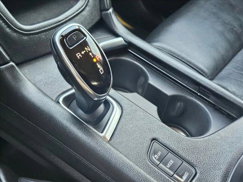 Used 2018 Cadillac XT5 Luxury image 12