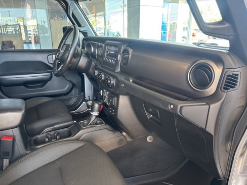 Used 2020 Jeep Gladiator Sport w/ Quick Order Package 24S image 35