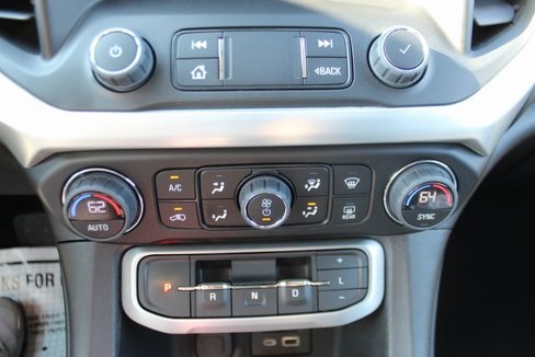 Used 2023 GMC Acadia SLT image 21