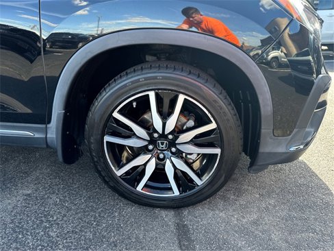 Used 2019 Honda Pilot Elite image 12