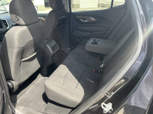 Used 2018 GMC Terrain SLE image 8