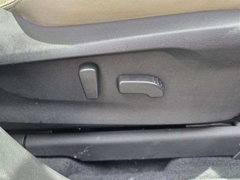 Used 2020 Subaru Ascent Limited w/ Technology Package image 38