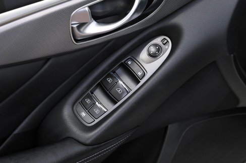 Used 2016 INFINITI Q50 3.0t Premium image 35