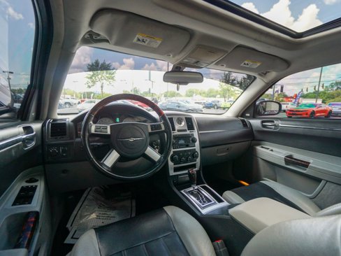 Used 2007 Chrysler 300 C image 13