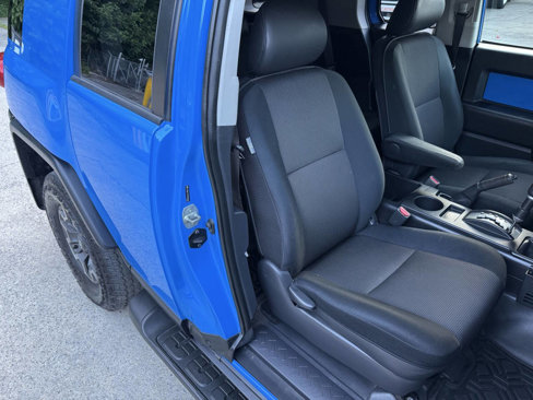 Used 2007 Toyota FJ Cruiser 4WD image 18