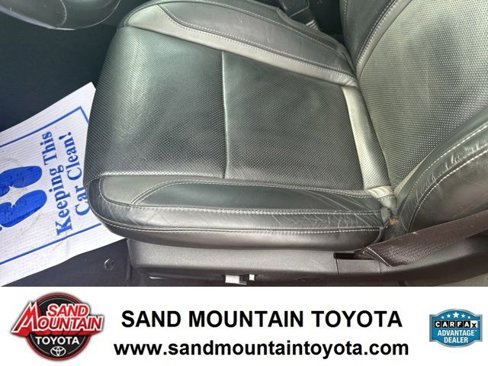 Used 2020 Dodge Charger SXT w/ Leather Interior Group image 14