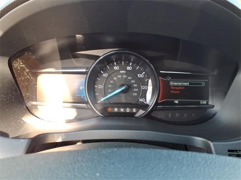 Used 2018 Ford Explorer XLT w/ Equipment Group 202A image 19