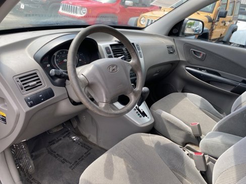 Used 2009 Hyundai Tucson SE image 8
