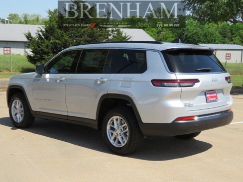 New 2025 Jeep Grand Cherokee L Laredo image 6