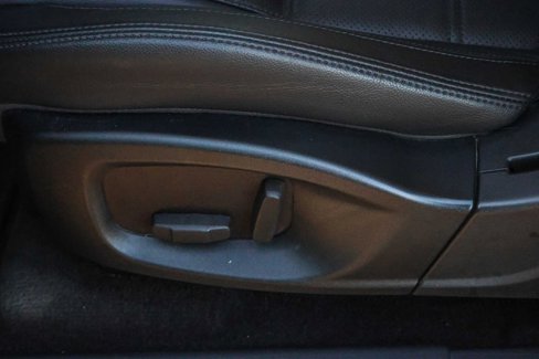 Used 2019 Jaguar E-PACE S image 20