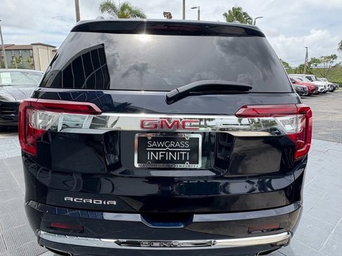 Used 2022 GMC Acadia Denali w/ Denali Ultimate Package image 10