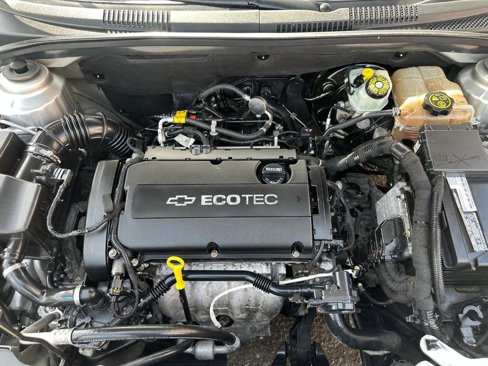 Used 2013 Chevrolet Cruze LS image 36