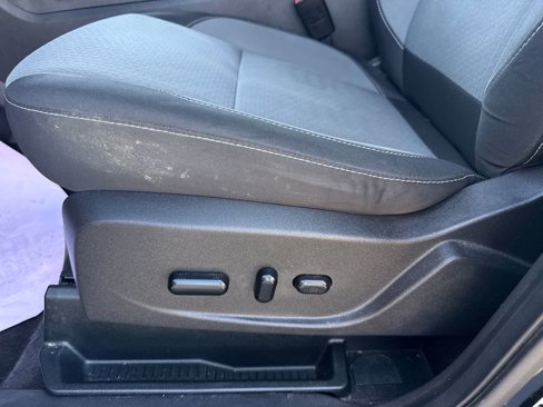 Used 2019 Ford Escape SE image 22