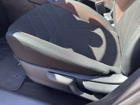 Used 2020 Nissan Kicks SR w/ Exterior Package image 15