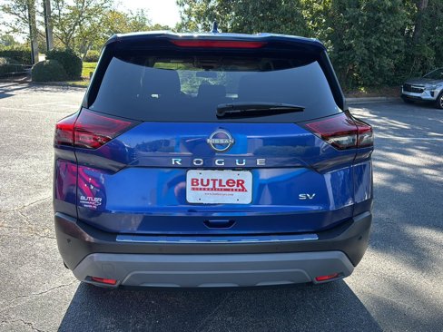 Used 2023 Nissan Rogue SV image 4