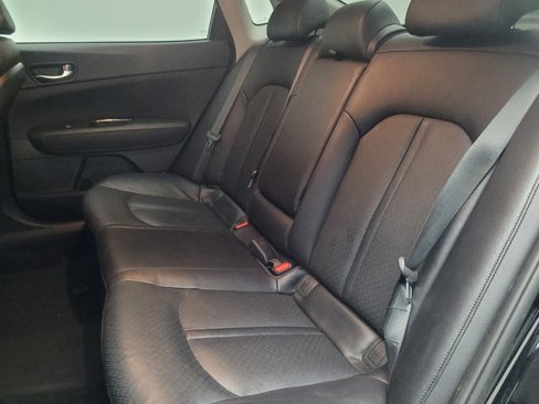 Used 2018 Kia Optima EX image 18