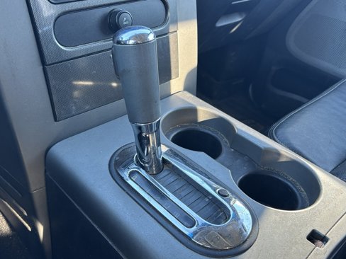 Used 2005 Ford F150 FX4 image 10