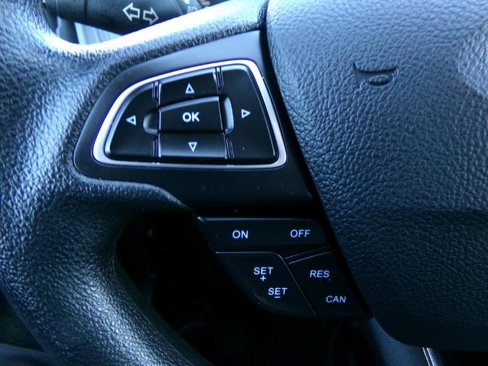 Used 2018 Ford Focus SE image 17
