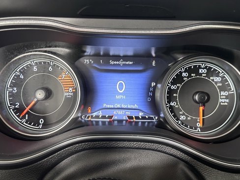 Used 2021 Jeep Cherokee Limited image 19