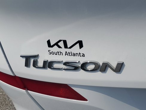 Used 2020 Hyundai Tucson Value w/ Winter Weather Package image 8