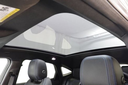 Used 2020 Jaguar E-PACE R-Dynamic S image 21