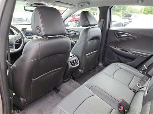 Used 2020 Chevrolet Malibu LT w/ Leather Package image 10