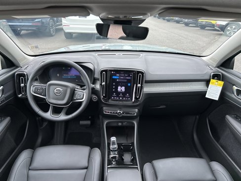 New 2026 Volvo XC40 B5 Plus w/ Protection Package Premier image 5