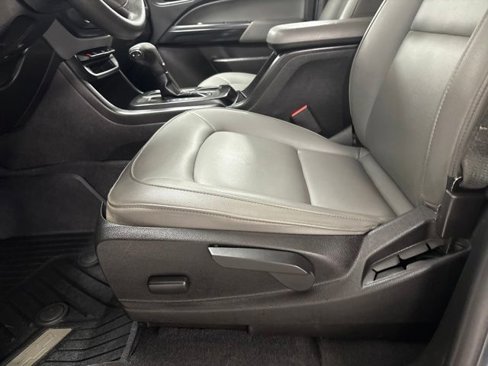 Used 2020 Chevrolet Colorado W/T w/ WT Convenience Package image 12