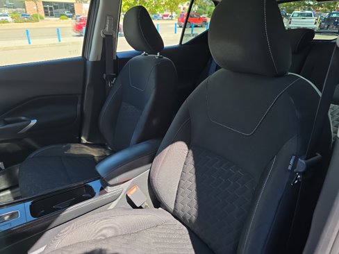 Used 2022 Nissan Kicks SV image 22