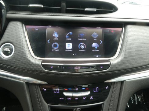Used 2017 Cadillac XT5 Luxury w/ Driver Awareness Package image 20