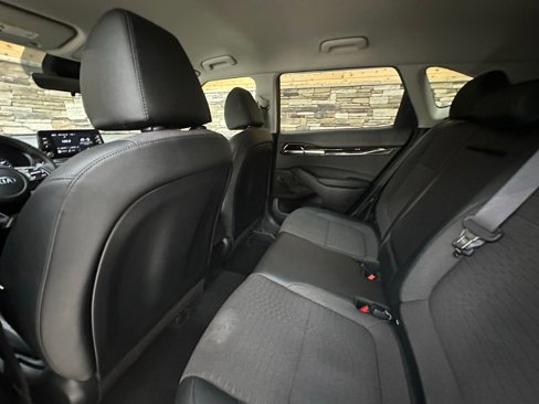 Used 2021 Kia Seltos S image 25