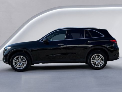 New 2025 Mercedes-Benz GLC 300 4MATIC image 6
