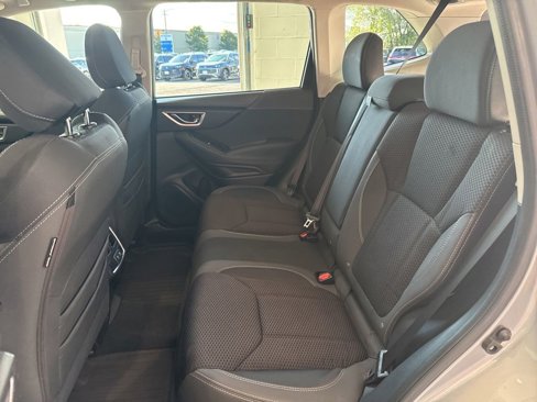 Used 2019 Subaru Forester Premium image 18