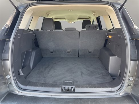 Used 2017 Ford Escape SE w/ Equipment Group 201A image 21