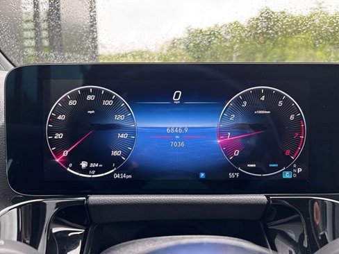 Used 2025 Mercedes-Benz GLA 250 4MATIC image 39