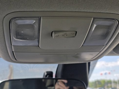 Used 2023 Kia Soul LX image 16